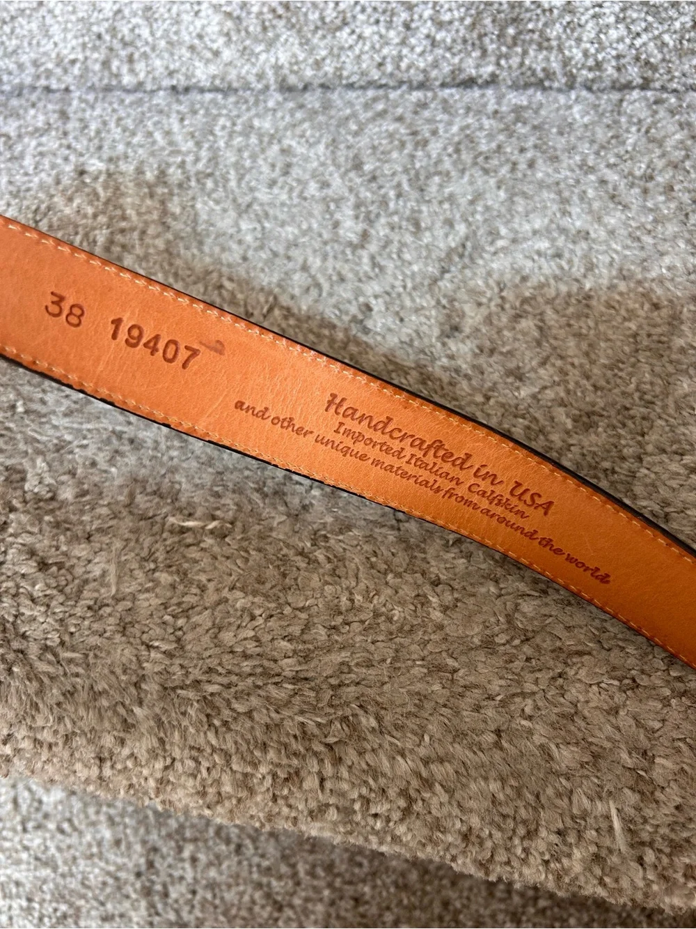 Onyx by Brighton Made in USA of calfskin leather belt w silver buckle. Western
